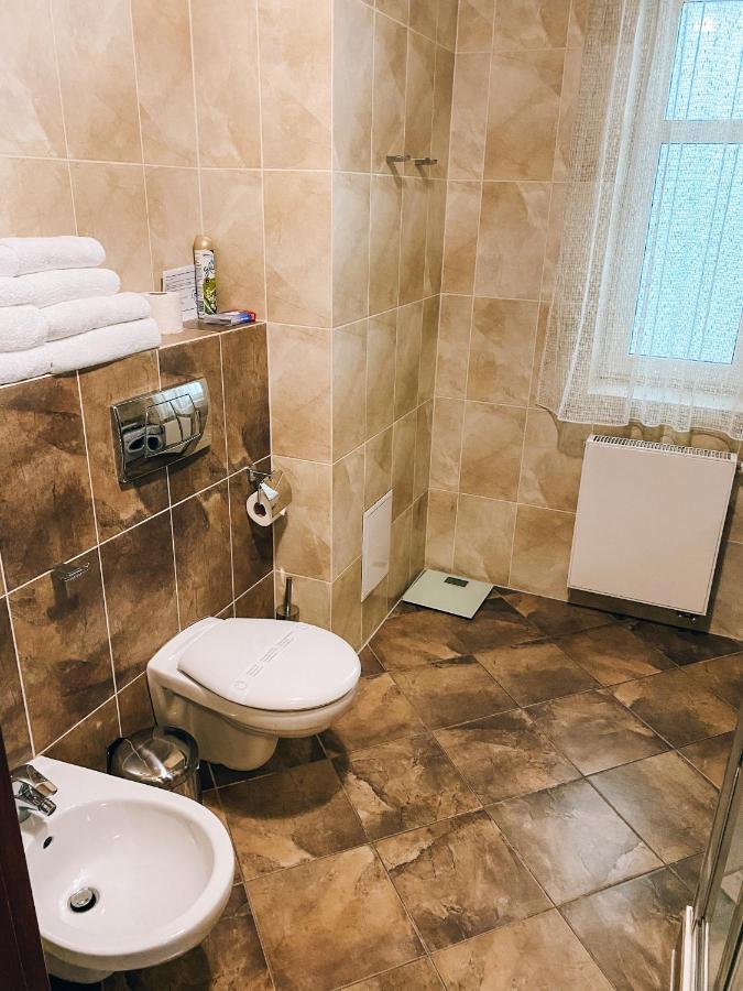 Riverside Apartments Thalia Карловы Вары Экстерьер фото